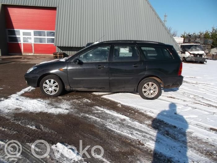 Ford Focus Aizmugurējās durvis 
