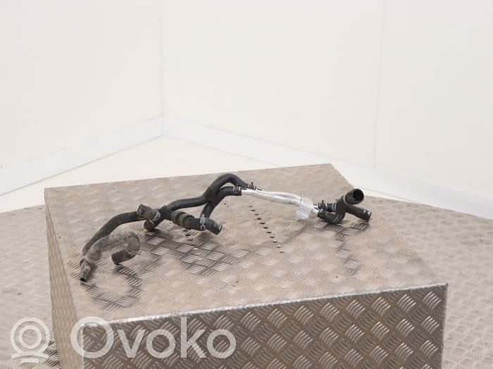 Porsche Cayenne (9Y0 9Y3) Przewód / Wąż chłodnicy 