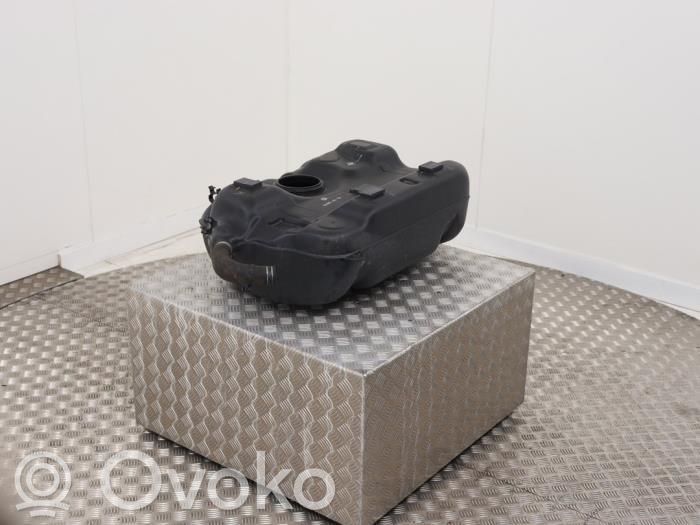 Opel Combo D Polttoainesäiliö 