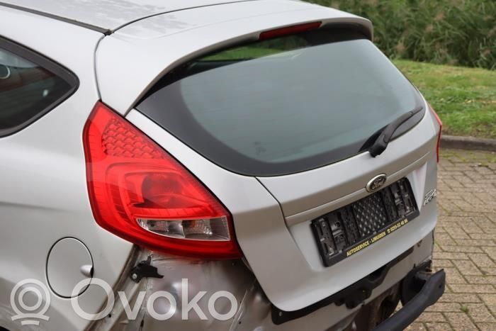 Ford Fiesta Aizmugurējais pārsegs (bagāžnieks) 