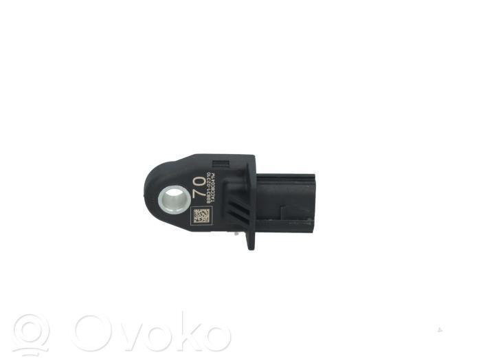 Airbag control unit/module   8983102310