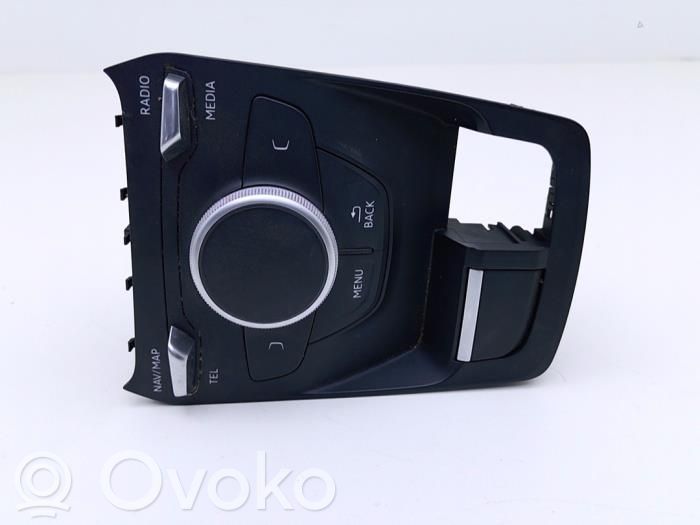 Audi Q2 - Radio/CD/DVD/GPS head unit 