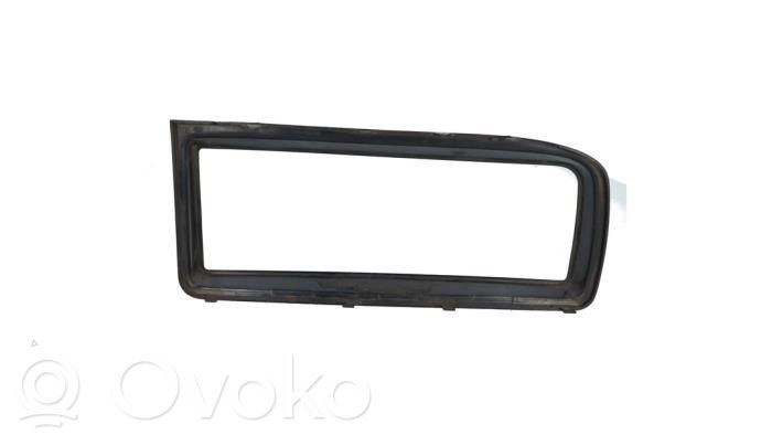 Volkswagen Corrado Listwa pod lampę przednią 