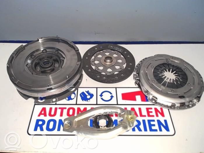 Audi A4 S4 B8 8K Kit ambreiaj 