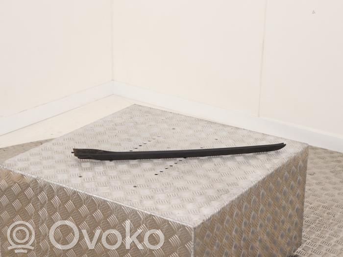 BMW 4 G22 G23 G24 G26 Windshield trim 