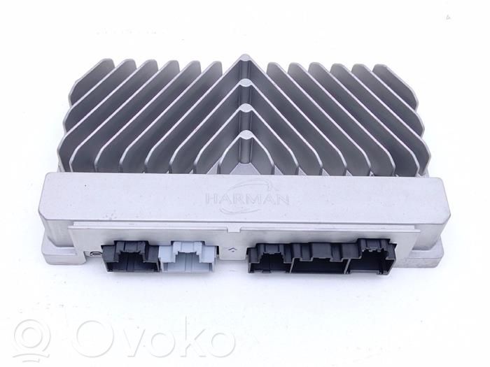 Volvo EX30 Wzmacniacz audio 