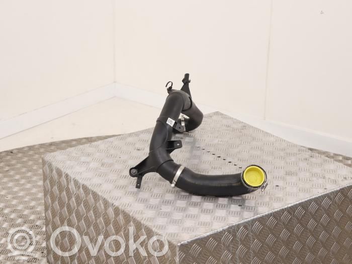 Audi Q3 F3 Tubo flessibile intercooler 