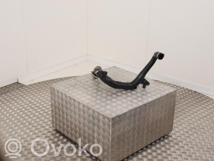 Audi Q3 F3 Tubo flessibile intercooler 