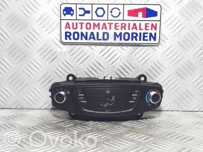 Ford B-MAX Climate control unit 