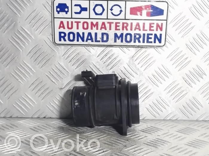 Opel Vivaro Mass air flow meter 