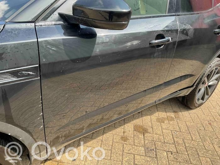 Jaguar E-Pace Дверь 
