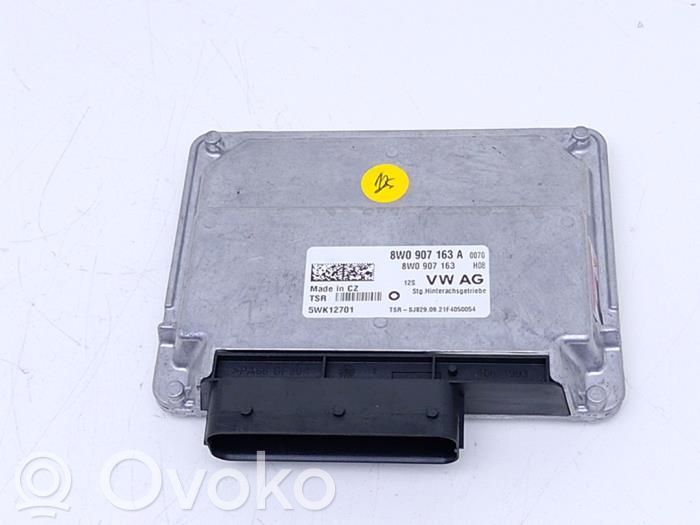 Audi RS Q8 Transfer box differential control unit 