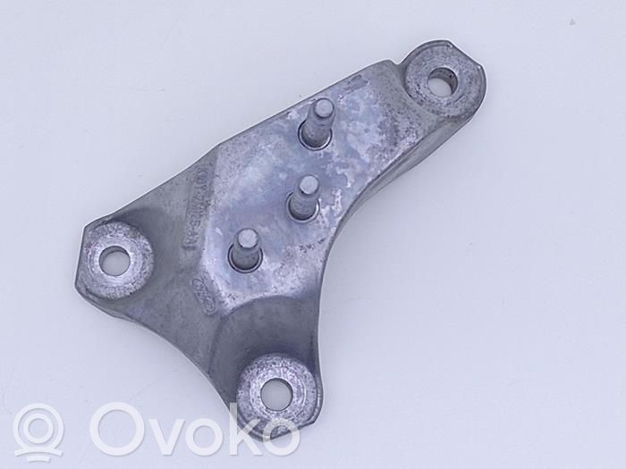 Ford Puma Gearbox mounting bracket 