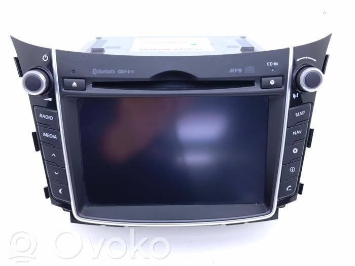 Hyundai i30 Monitor / wyświetlacz / ekran 