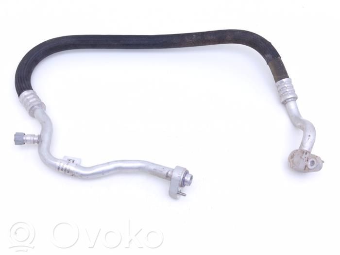 BMW X3 G01 Ilmastointilaitteen putki (A/C) 