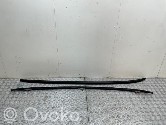 Mercedes-Benz C W206 Relingi dachowe 