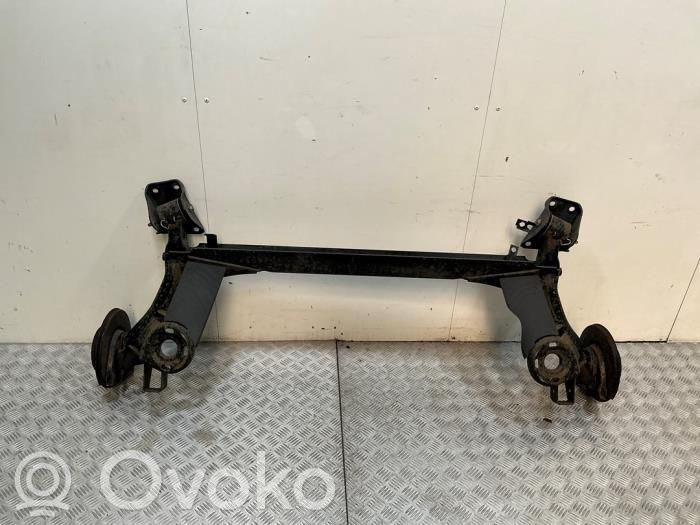 Skoda Rapid (NH) Grinda punții spate 