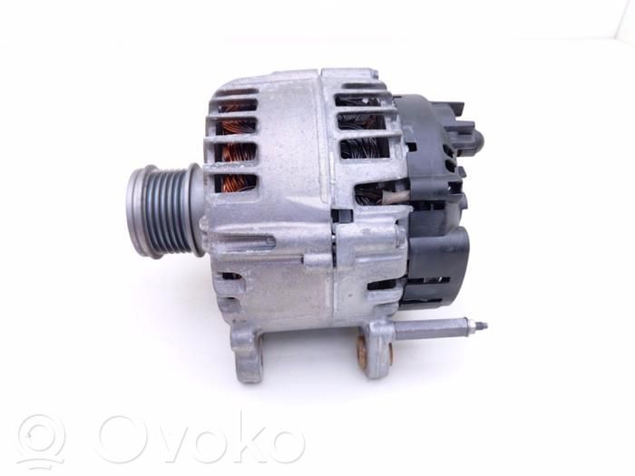Audi Q3 F3 Generatore/alternatore 