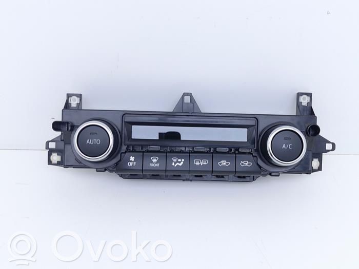Toyota Hilux VIII Panel klimatyzacji