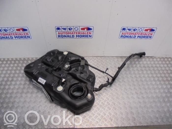 Mazda 3 III Réservoir de carburant