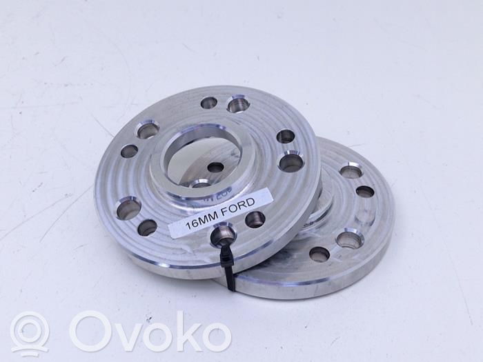 Ford Mustang IV Wheel spacers
