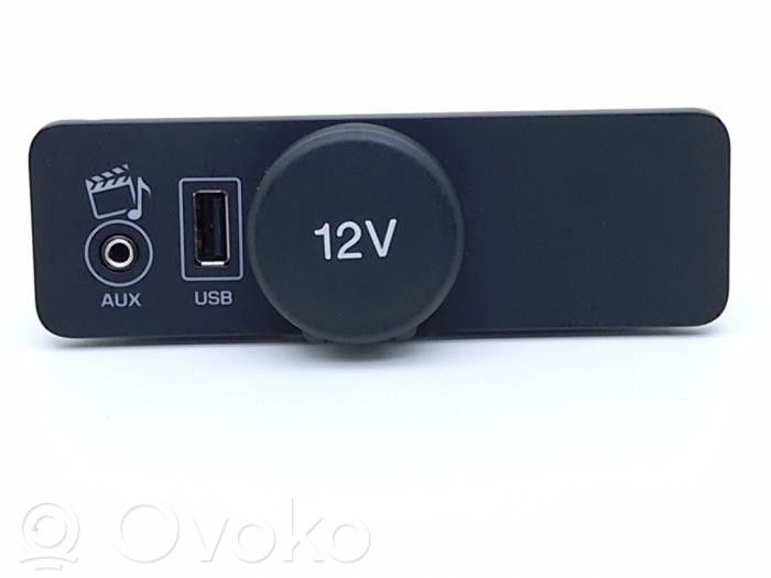Land Rover Evoque I Enchufe conector USB