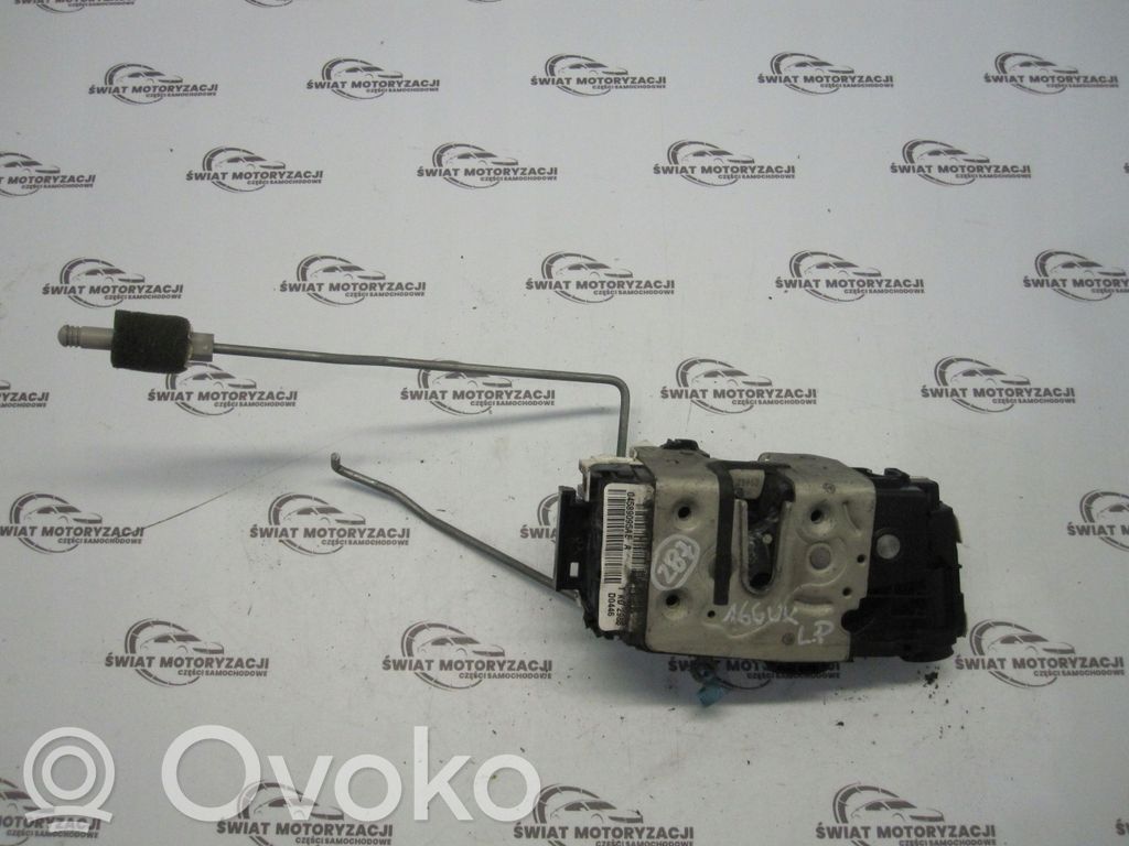 Dodge Caliber Front door lock 