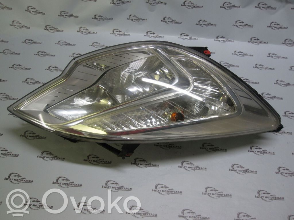Opel Meriva B Priekinis žibintas 