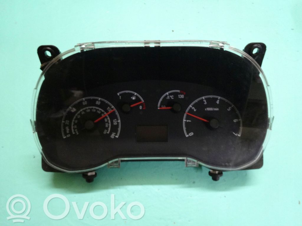 Fiat Doblo Spidometrs (instrumentu panelī) 