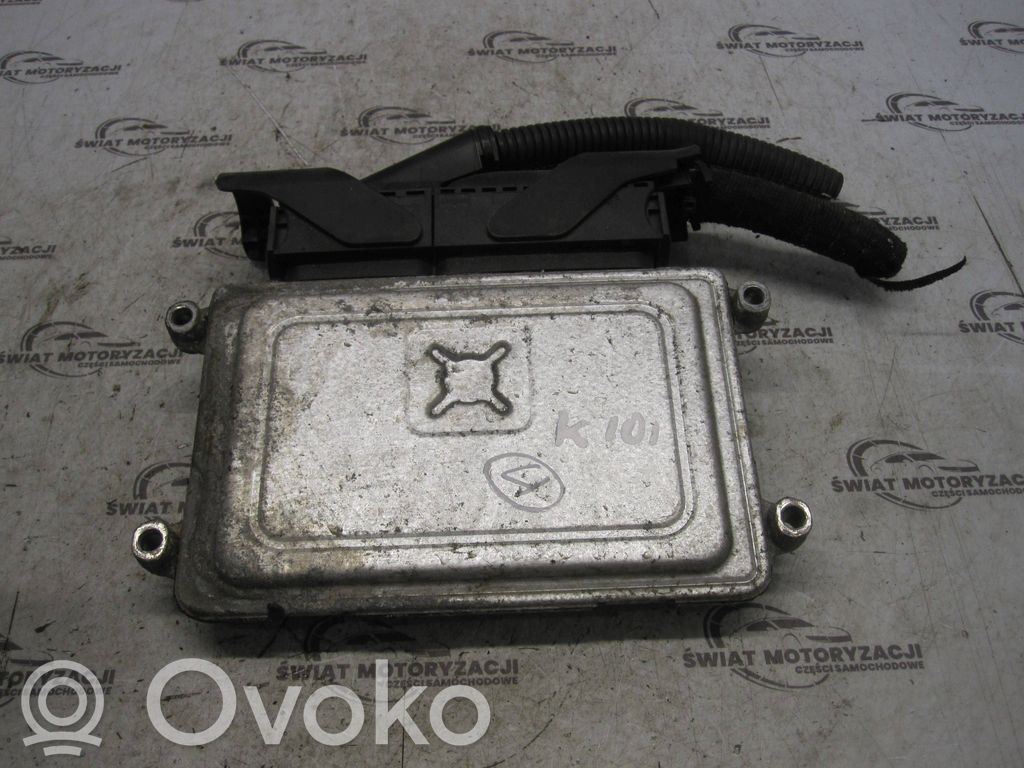 Opel Astra J Engine control unit/module 