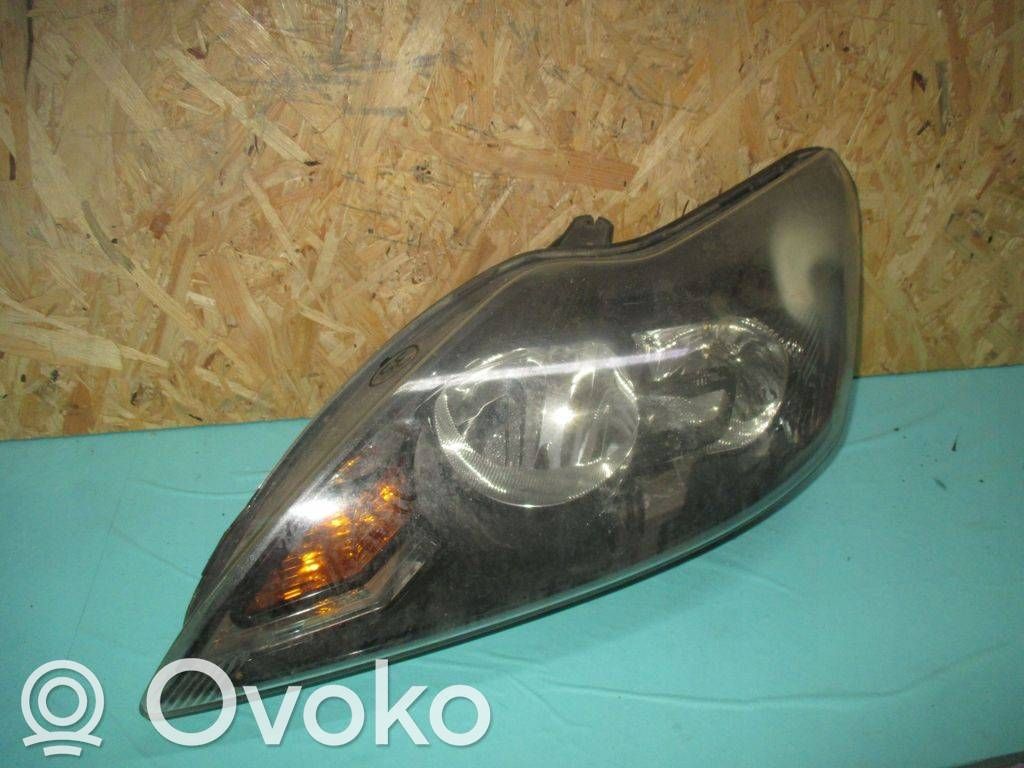 Ford Focus Headlight/headlamp 