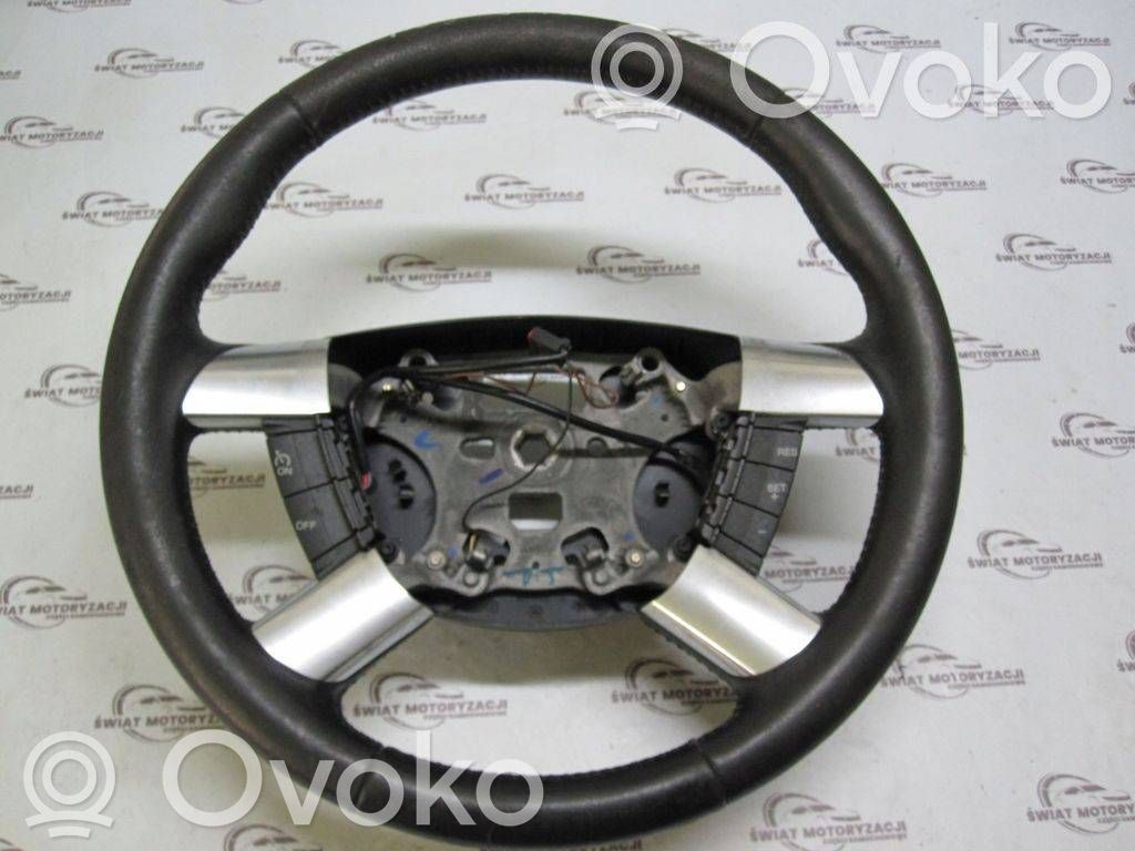 Ford Kuga I Stūre 