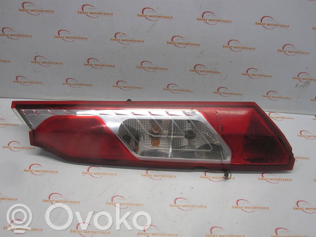 Ford Grand Tourneo Connect Rear/tail lights 