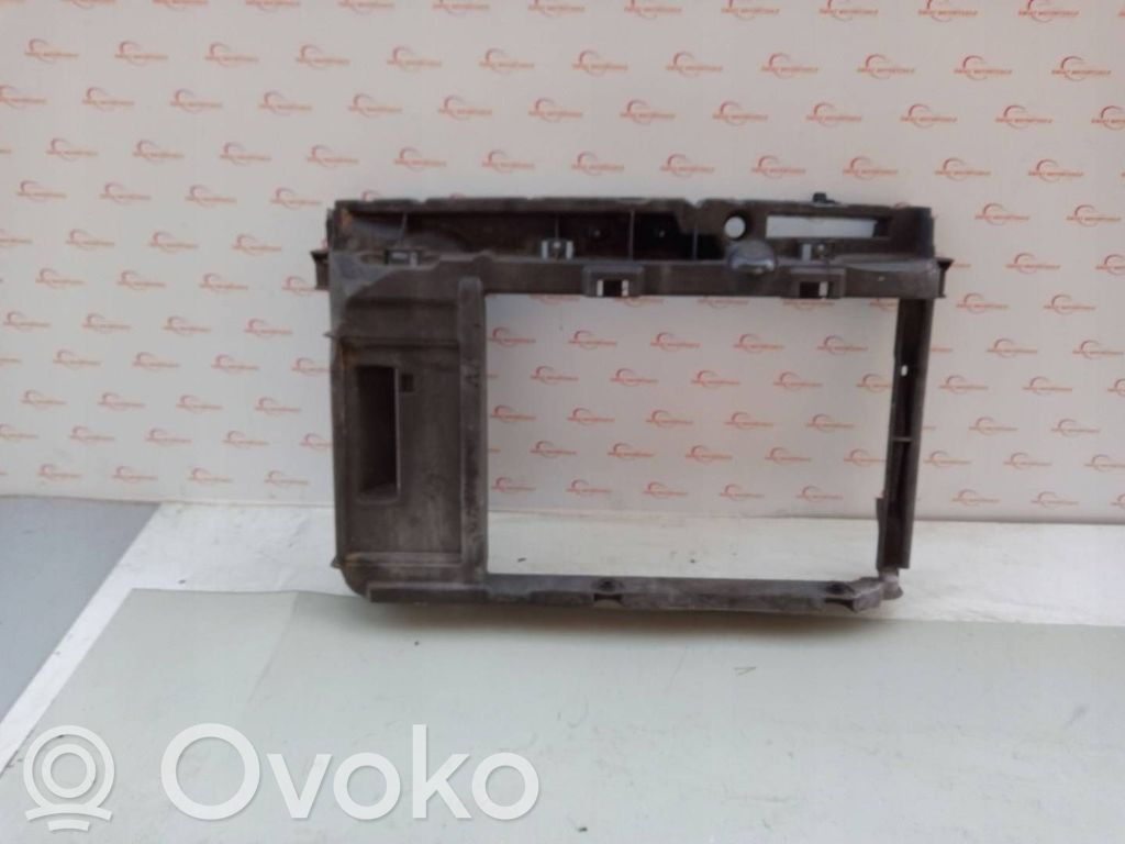 Citroen C3 Picasso Radiatoru panelis 