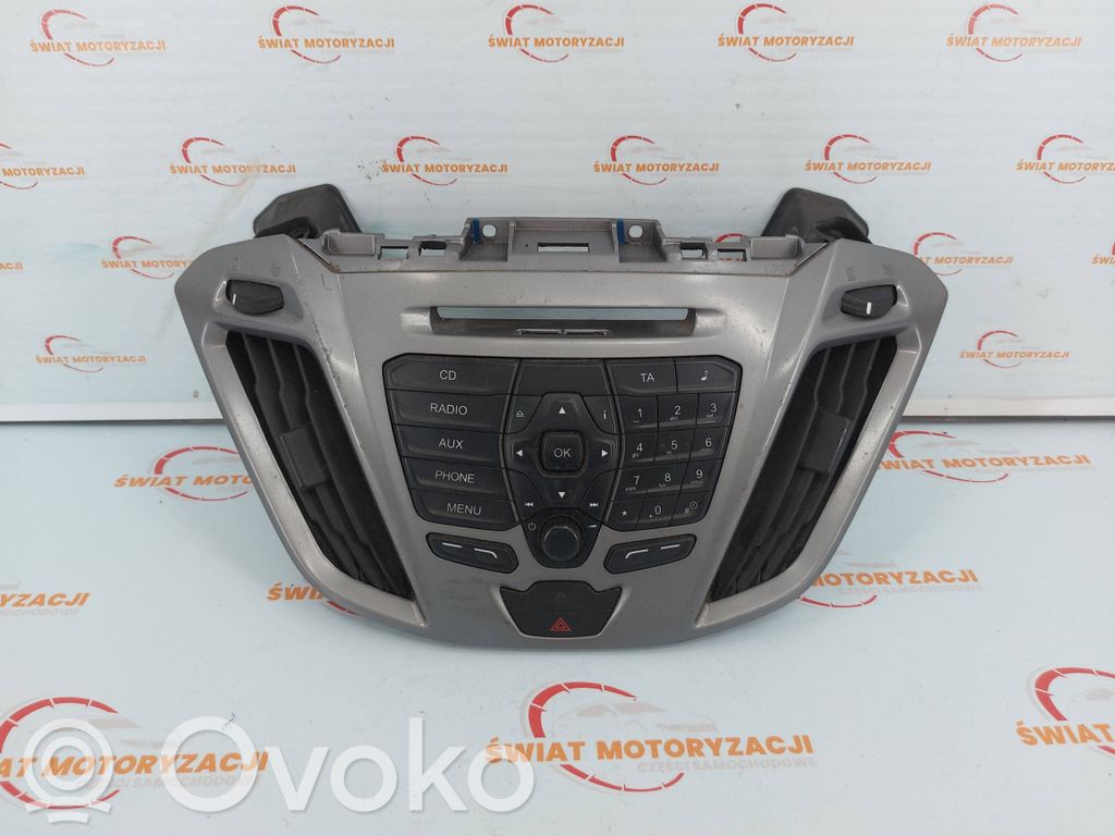 Ford Transit Radio/CD/DVD/GPS head unit 