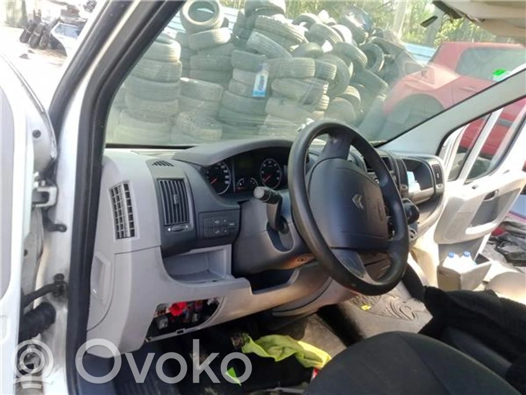Dashboard   823172