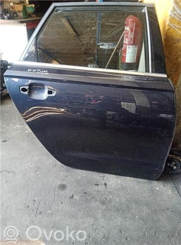 Puerta trasera   4G9833052