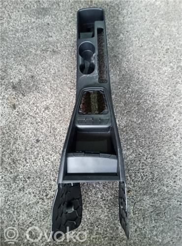 KIA Stonic Consola central 