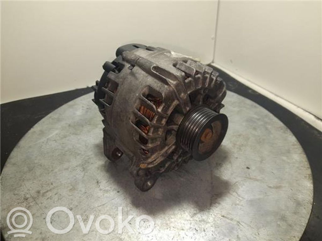 Audi A4 S4 B8 8K Ģenerators 