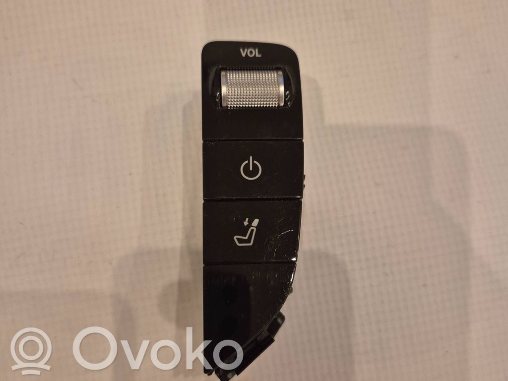 Mercedes-Benz E W213 Head unit multimedia control 