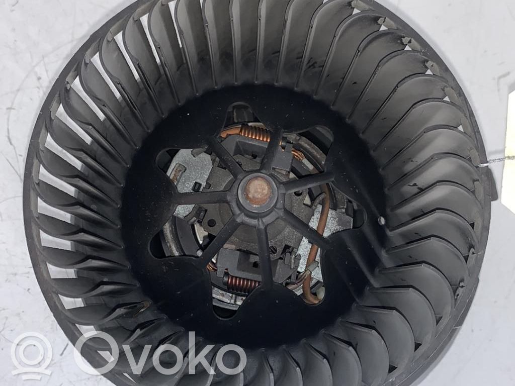 Mazā radiatora ventilators