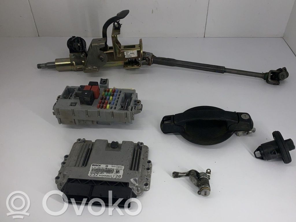 Fiat Doblo Engine ECU kit and lock set 