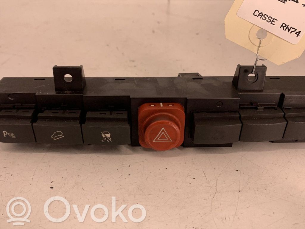Opel Antara Hazard light switch 