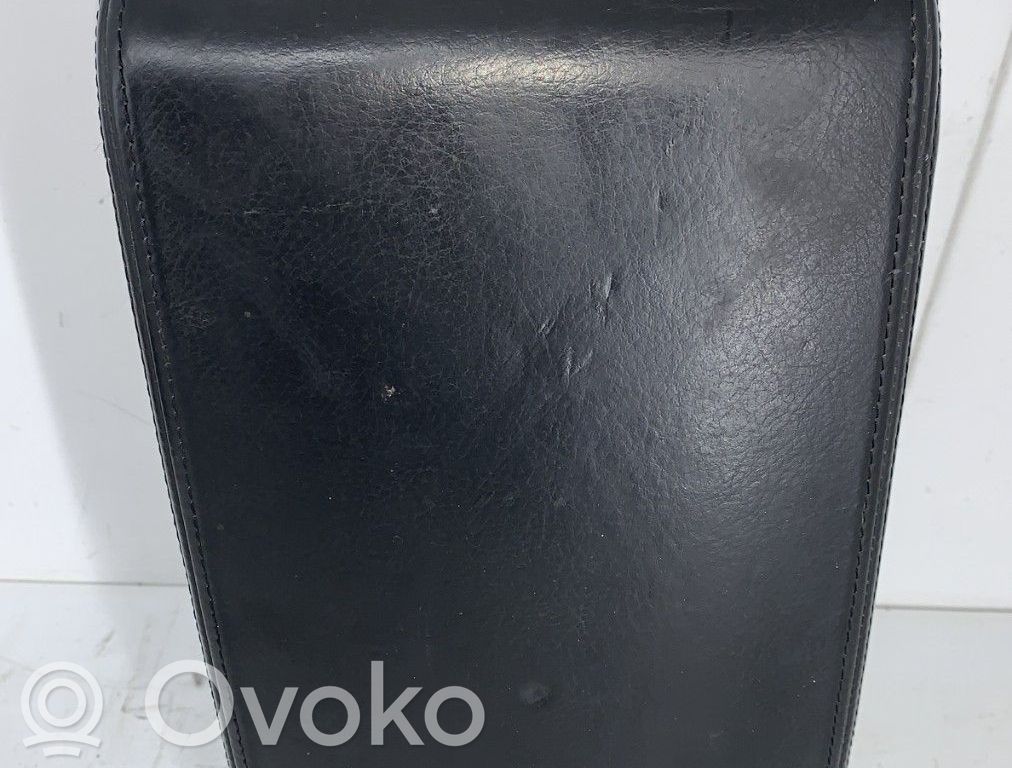 Peugeot 407 Armrest 