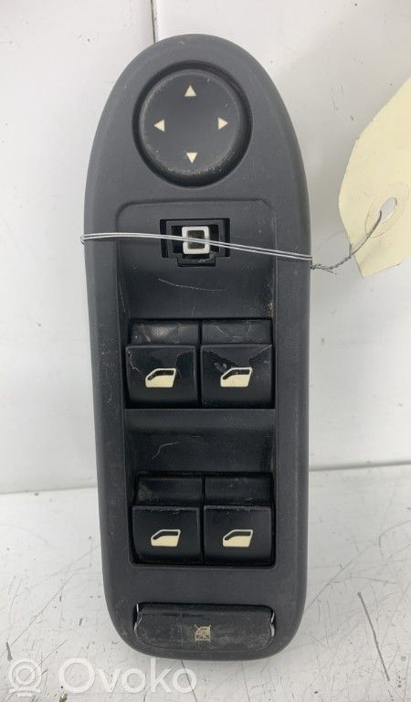 Citroen C5 Electric window control switch 