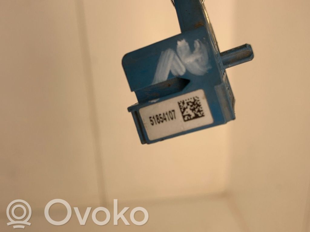Sensor   51854107