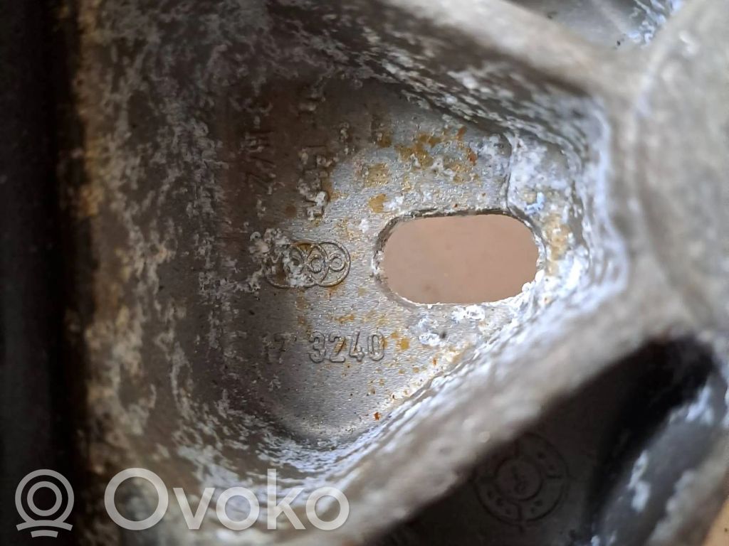 Volkswagen Touran I Engine mount bracket 