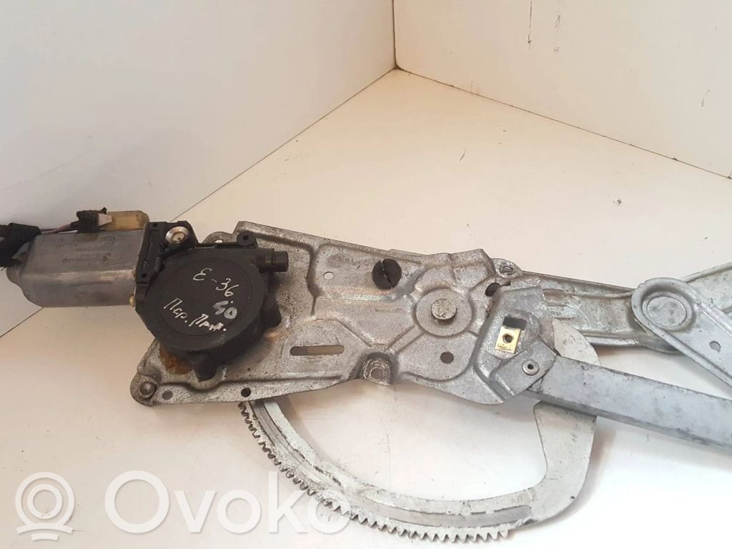 BMW 3 E36 Asa reguladora de la puerta trasera 