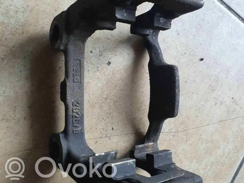 Volkswagen Touran I Mocowanie / Zacisk hamulca tylnego 