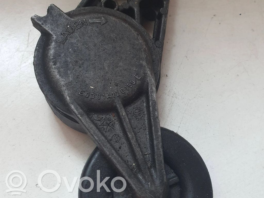 Audi A4 S4 B5 8D Tensor de correa del alternador 